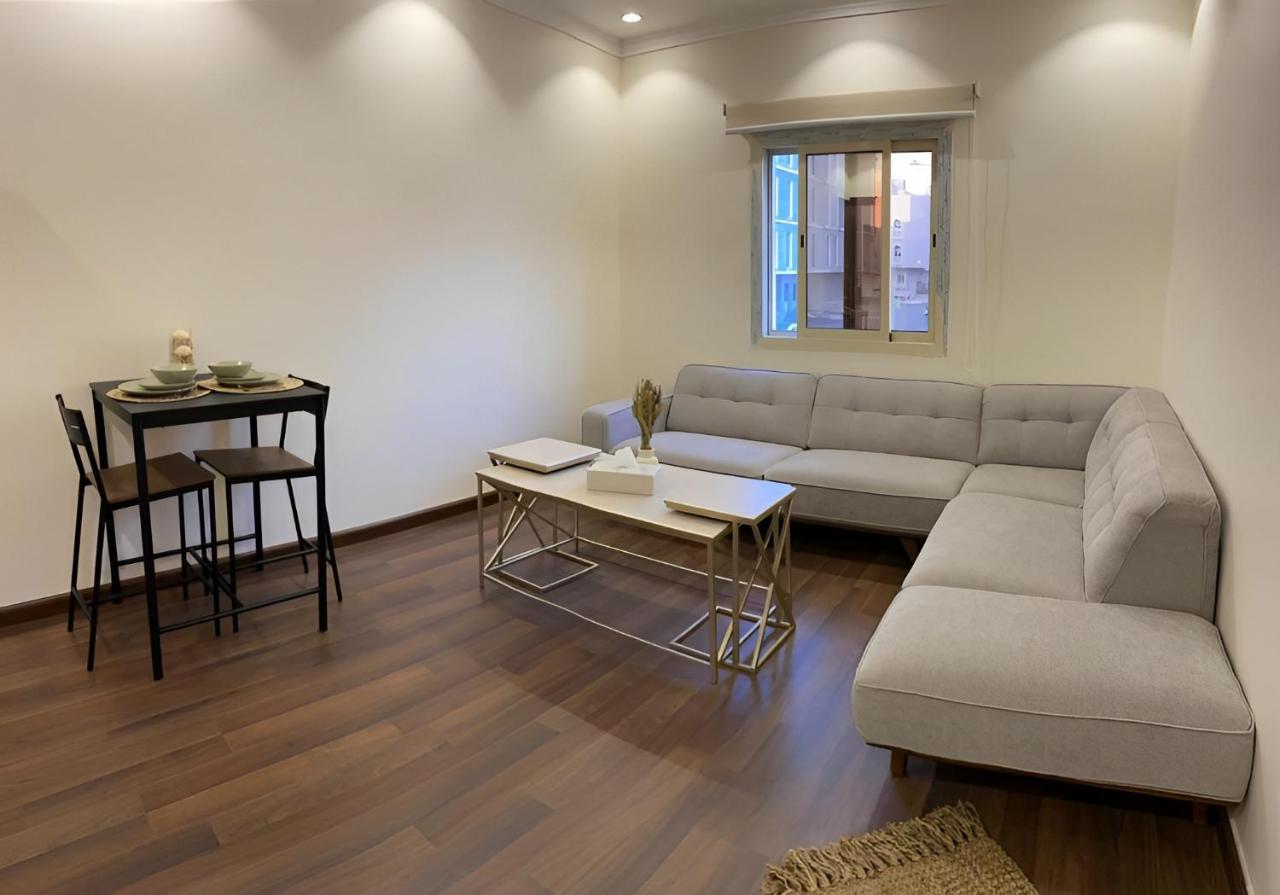 Apartment Luxurious 2-bedroom In Batha Quraish